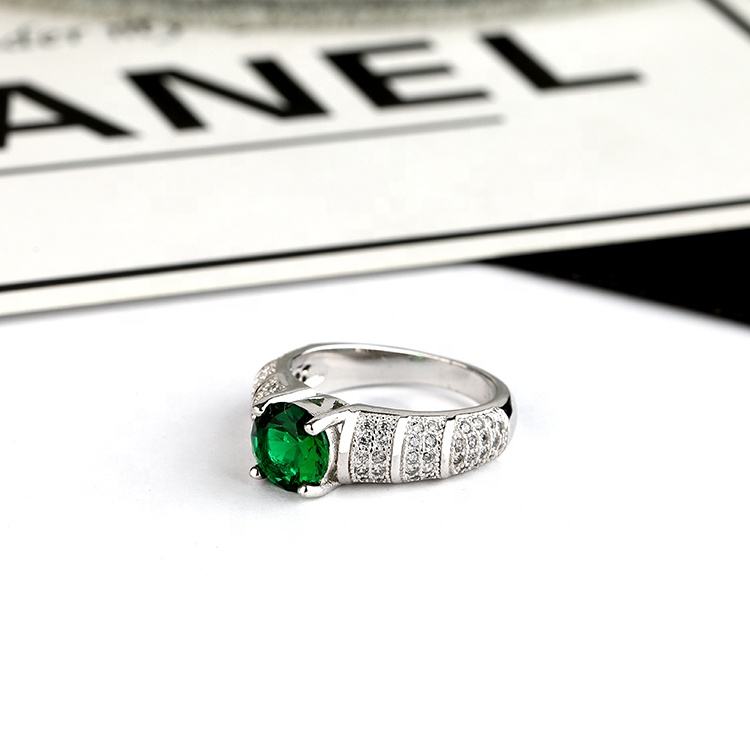 Anillo de joyería de alta gama