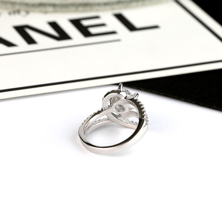Anillo de compromiso de diamante