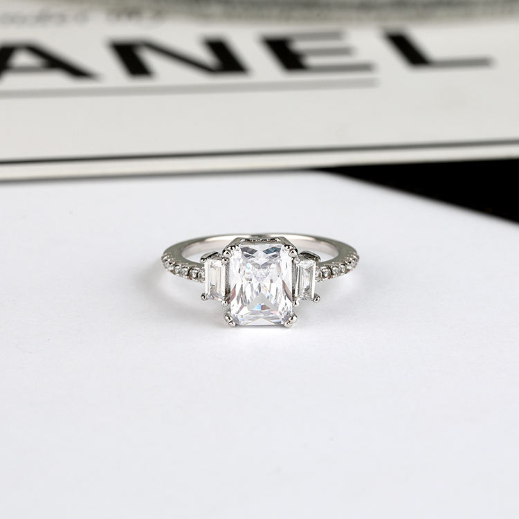 Anillo personalizado