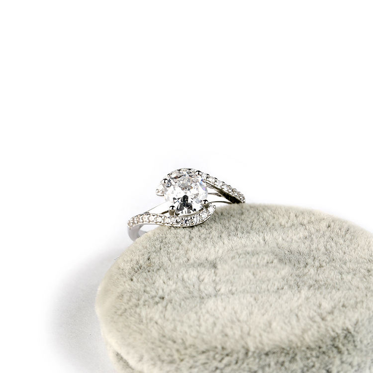 Anillo retro
