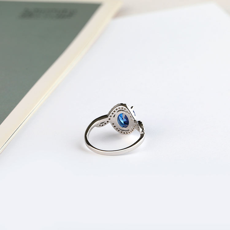 Anillo de joyería
