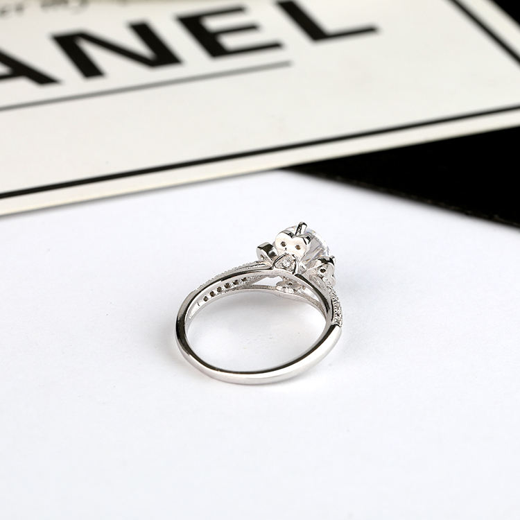 Anillo de flores