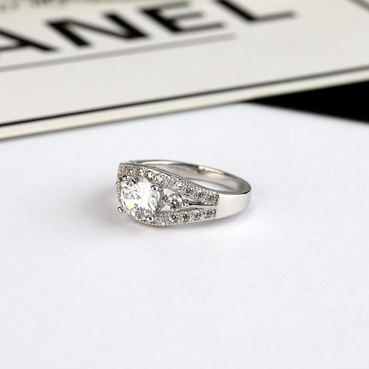 Anillo de Diamond