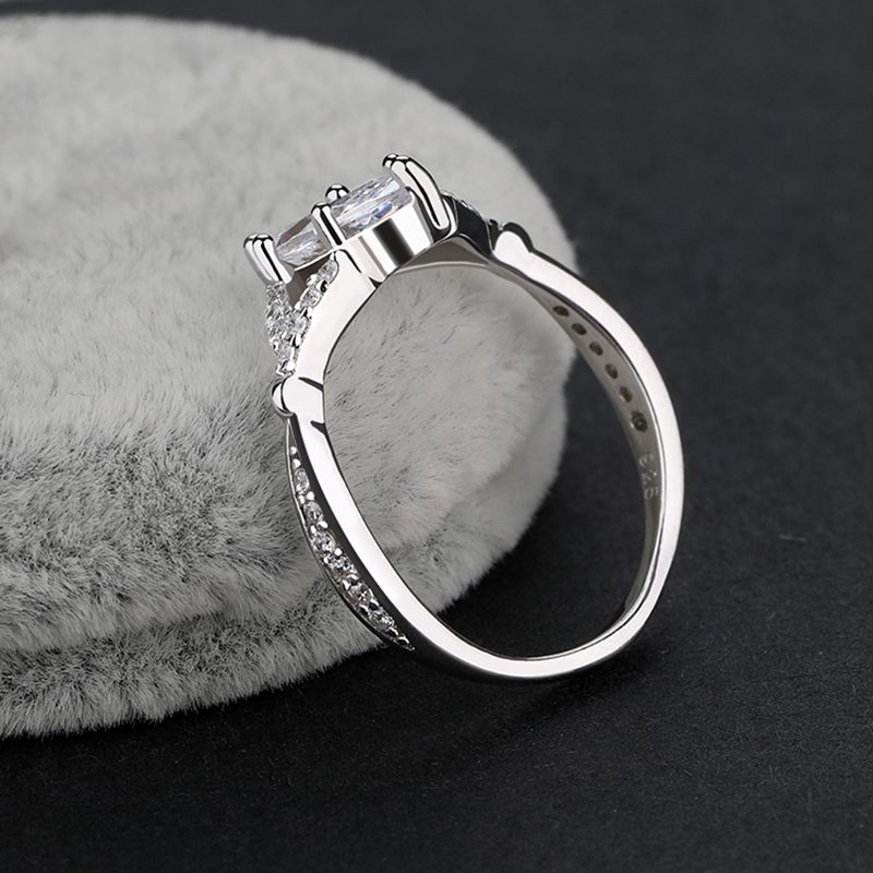 Anillos de plata 925 lágrima femeninos personalizados con circonita cúbica