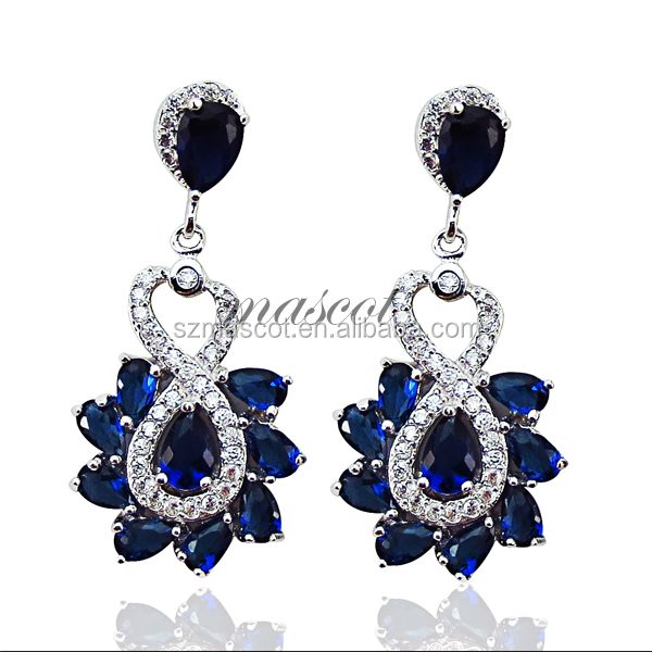 Pendientes de Cristal Jhumka Grandes con Flores a la Moda para Niñas