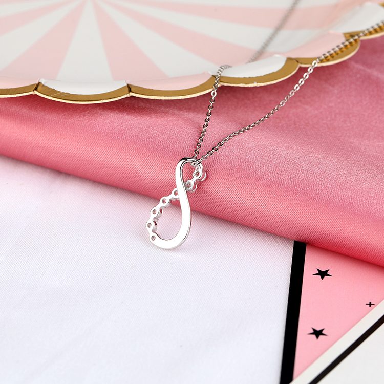 Collar con Colgante de Plata de Ley 925 Personalizado con Circonita Cúbica en Forma de Ola para Venta al por Menor y al por Mayor