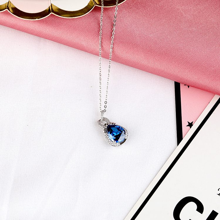 Collar con colgante de plata esterlina con ajuste personalizado