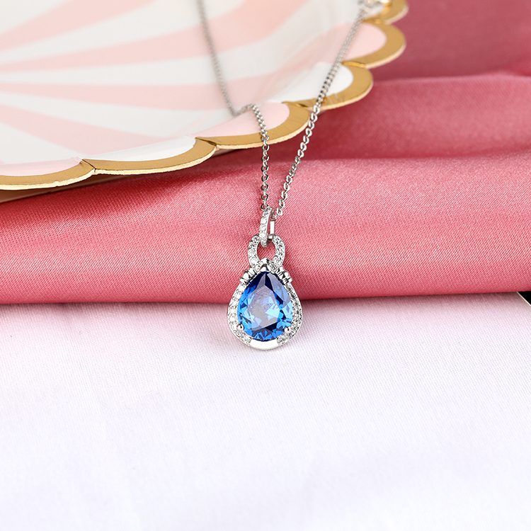 Collar con colgante de plata esterlina con ajuste personalizado
