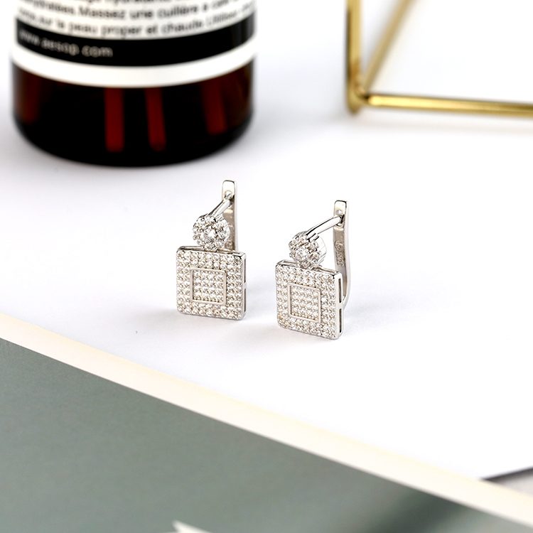 Pendiente de plata 925 Pendientes de tuerca Pendientes de pétalos personalizados
