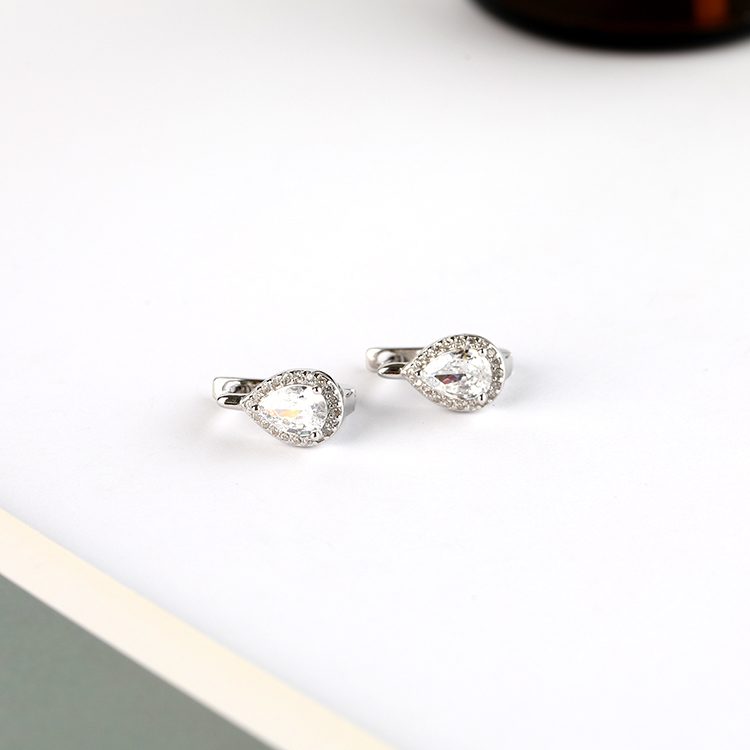 Pendientes de plata 925 recién llegados Pendientes de tuerca Pendientes de plata de circón únicos