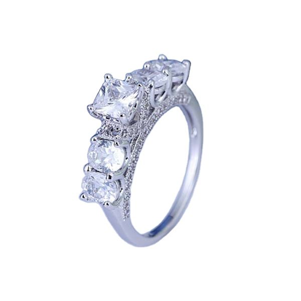 Turqu&iacute;a dise&ntilde;o del diamante de las mujeres anillo de plata