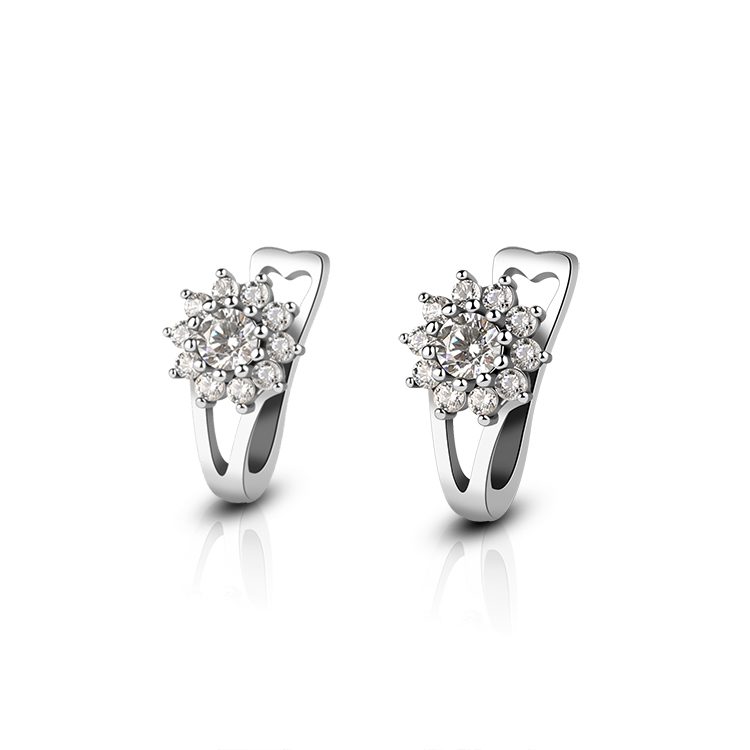 Pendientes de forma Stud Inlay Diamond Moissanite Pendientes 925 Sterling Silver Venta al por mayor Custom Sparkle Bling Cluster CZ Flower