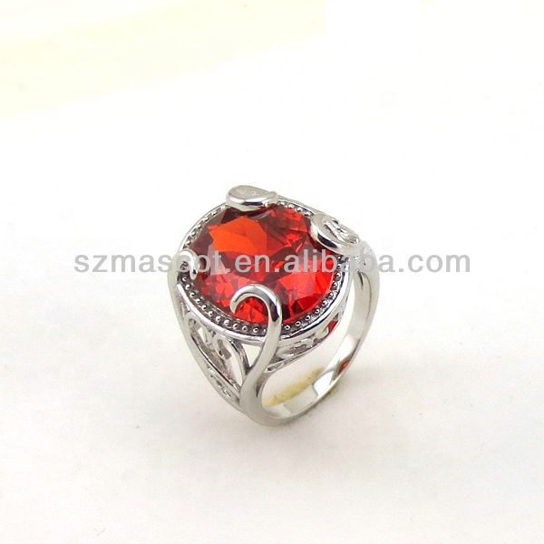 Anillo de compromiso de rubí con diseño de Mascota para mujer, joyería de moissanita redonda
