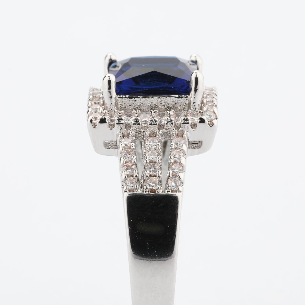 Anillo de Plata con Zafiro Azul para Hombre, Diseño de Una Piedra