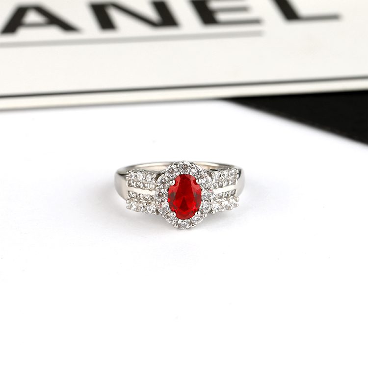 Anillo Clásico Ovalado de Plata de Ley 925 con Aspecto de Rubí y Piedras Laterales de Circonita Cúbica, Anillo Vintage de Corazón Rojo con Circonita y Micropavé